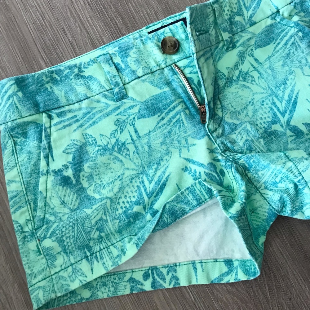 Green Blue Tropical Flower Leaf Shorts - Picture 3 of 6